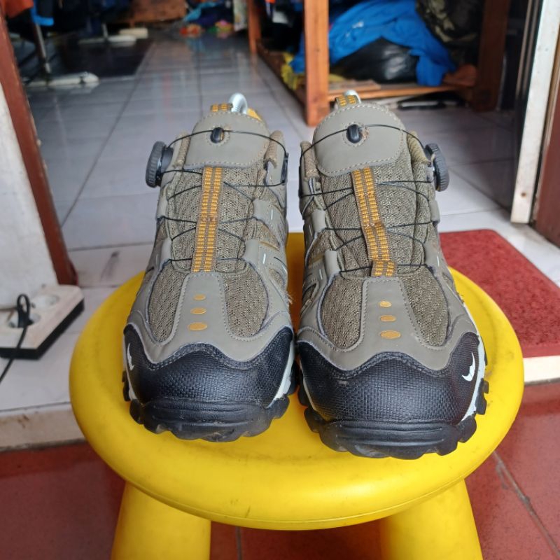 sepatu Outdoor BFL