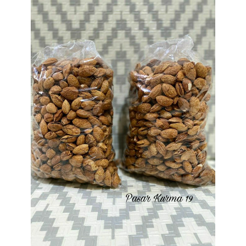 

Roasted Almond Kacang Almond Panggang Cangkang