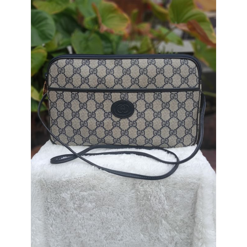 Gucci GG interlocking sling bag vintage
