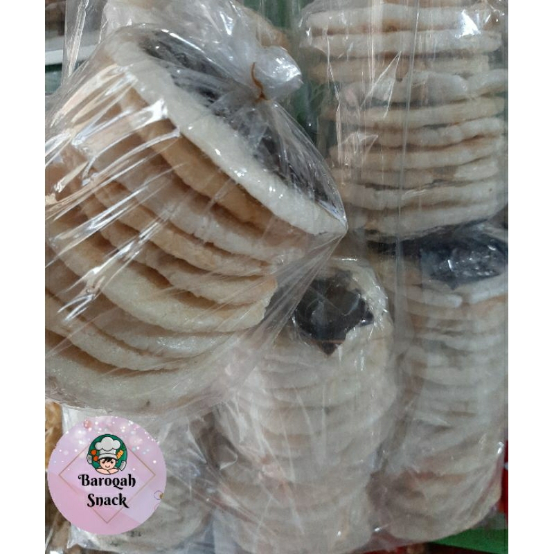 

KERUPUK SAMBAL TERASI BESAR 10pc(110GRAM)/KERUPUK BANGKA SAMBAL
