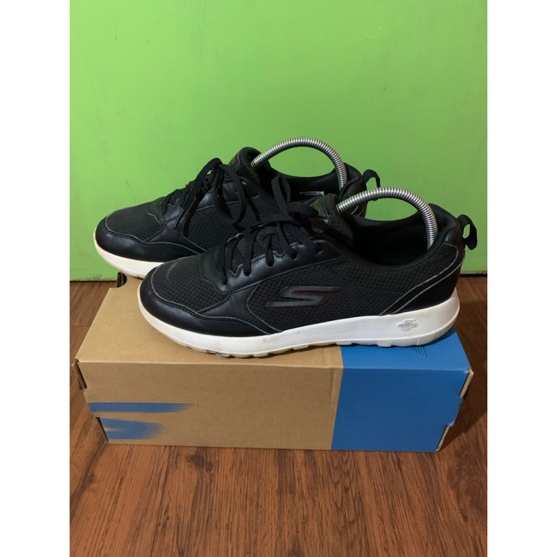 SKECHERS •GO WALK MAX-PAINTED SKY (WALKING SHOES) SNEAKERS