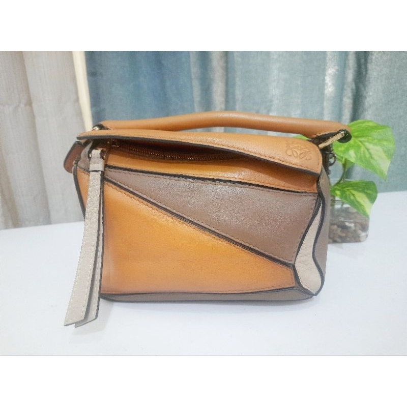 PRELOVED Puzzle Bag LOEWE Kulit Asli