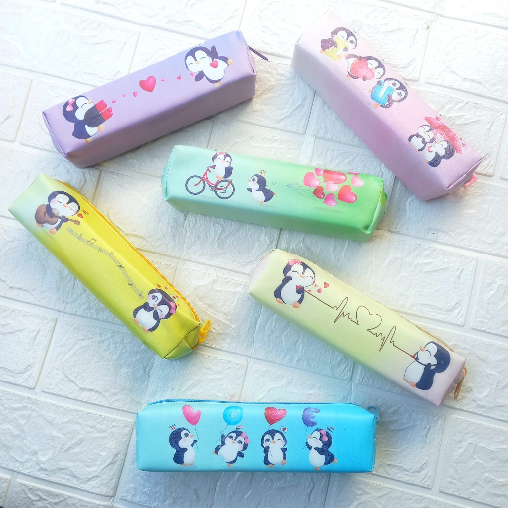 

Kotak Pensil Anak Tempat Pensil Mini Printing Karakter Pinguin Couple