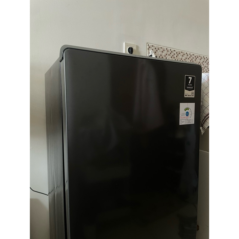 Kulkas Aqua 1 Pintu AQR-D185 Big Freezer Kondisi Mulus Depok Dekat UI