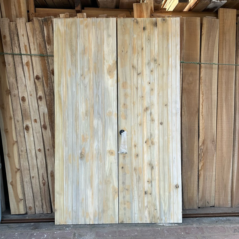 PINTU NAT MINIMALIS KAYU MANGLID