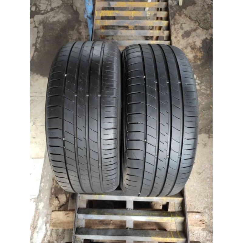 Ban Mobil DUNLOP 225/50R17 SP SPORT LM705 Second