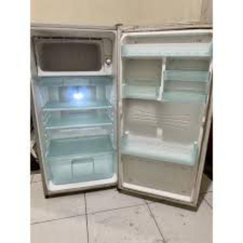 kulkas bekas merk sharp