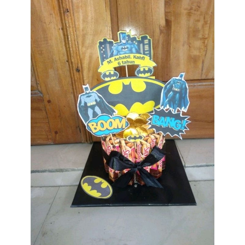 

Snack tower batman