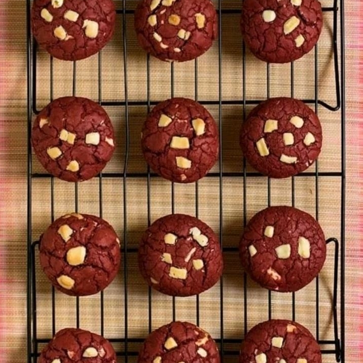 

Cookies Red Velvet Soft & Baked (Home made)