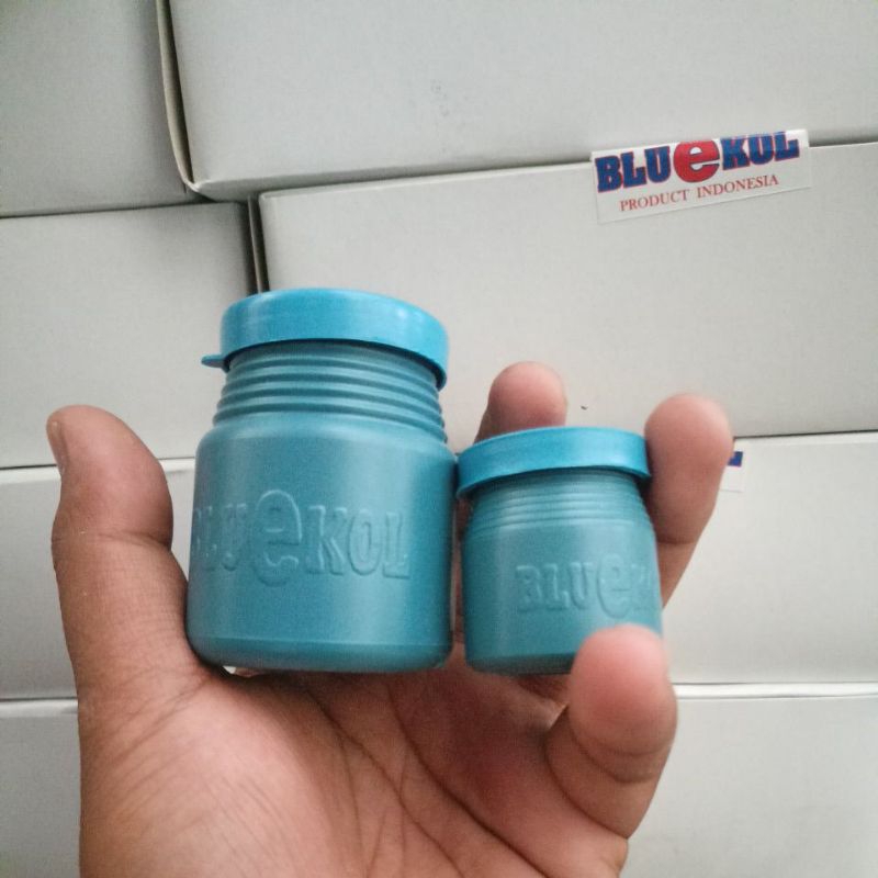 

Lem kertas colek BLUEKOL 1pak