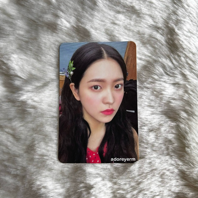 [WTS] Red Velvet Yeri Summer Magic Photocard - RV Yeri Summag PC