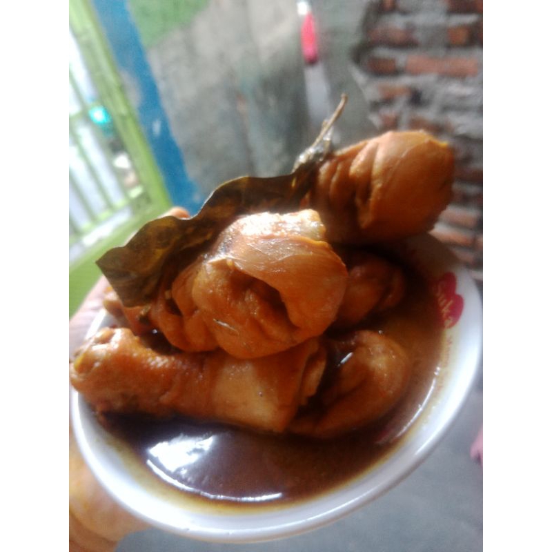 

AYAM KECAP +- 450GRAM NO MSG