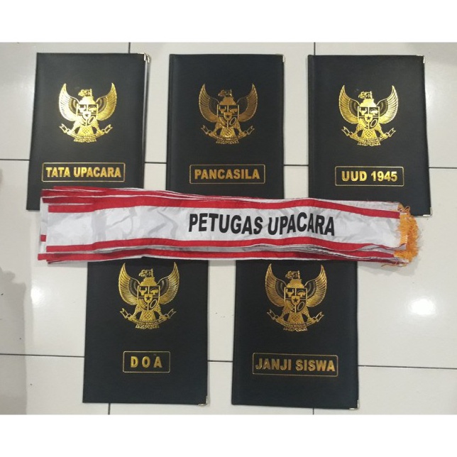 

Perlengkapan upacara Map Upacara New Paket Map Upacara Bendera