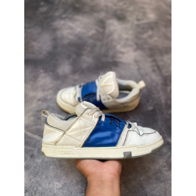 Valentino Garavani VLogo Signature Size 43 / second