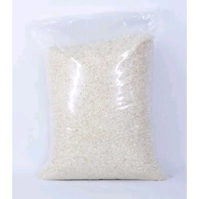 

Beras sachet 1kg (beras lokal baru panen)