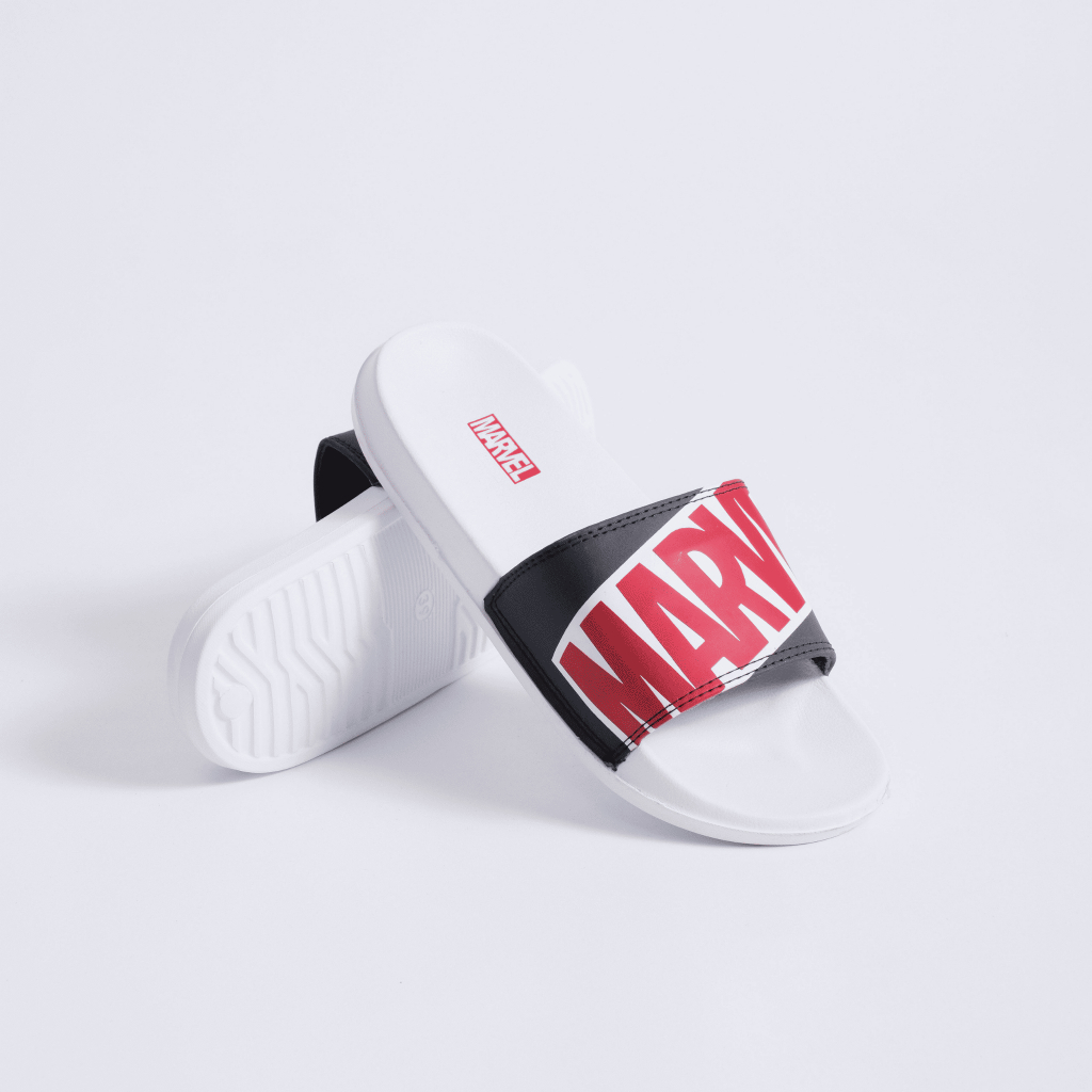 Sandal Slip On Pria Distro Karet Keren Motif Marvel Outfit Cowok Remaja Kekinian Model Terbaru