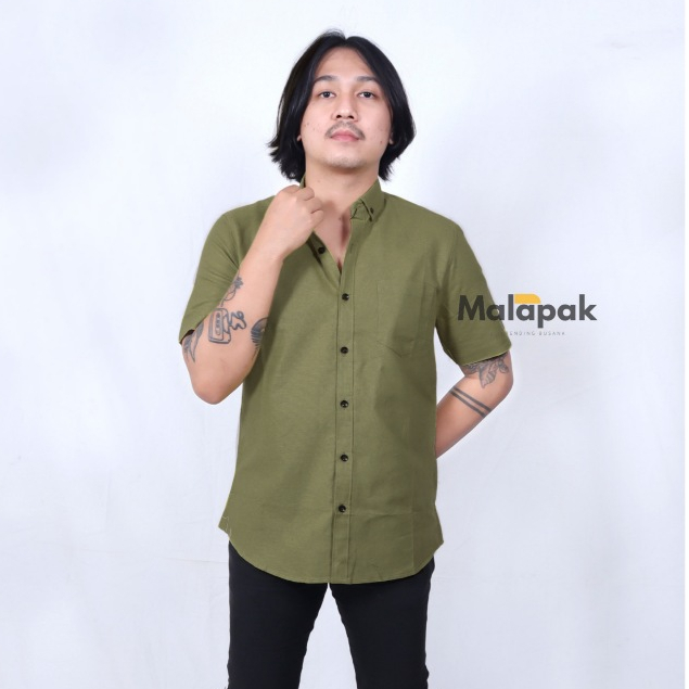 Kemeja Pria lengan Pendek Hijau Army Slimfit