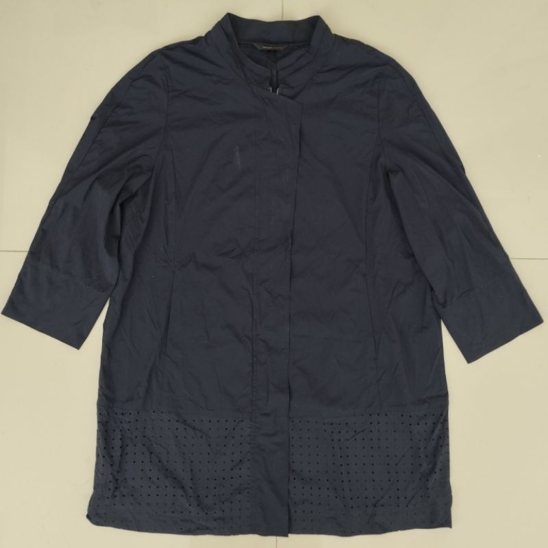 Atasan Wanita Zishen Hitam