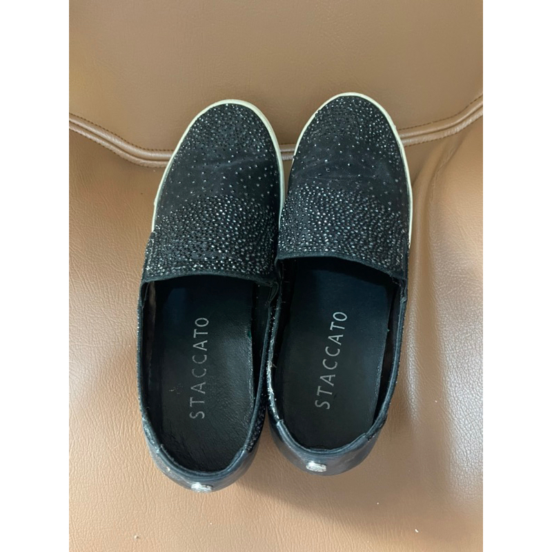 sepatu merk staccato warna hitam uk 41 second