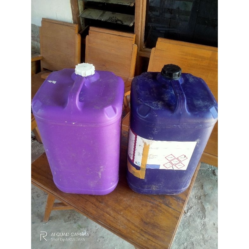 jerigen 32 liter, jerigen plastik tebal, jerigen kapsul,jerigen pantat monyet