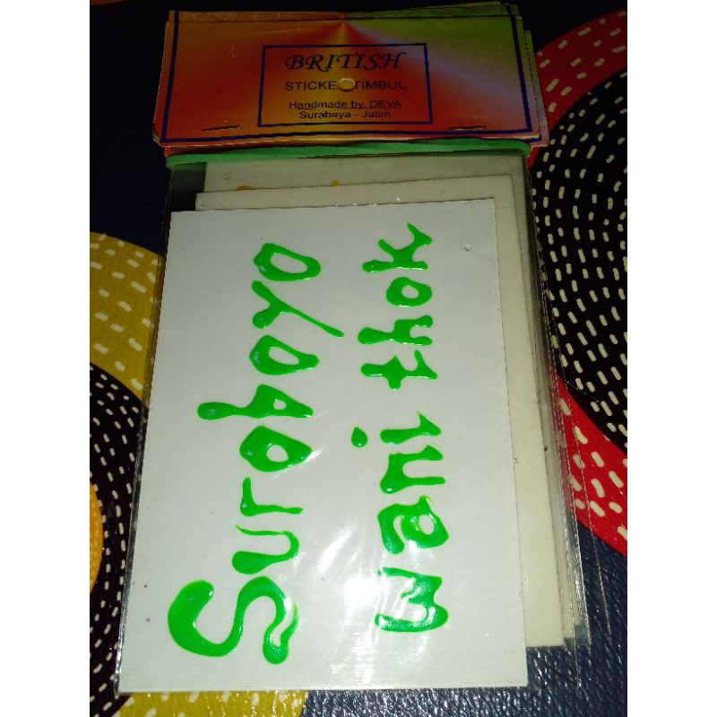 

British Sticker Timbul : Suroboyo Wani Thok