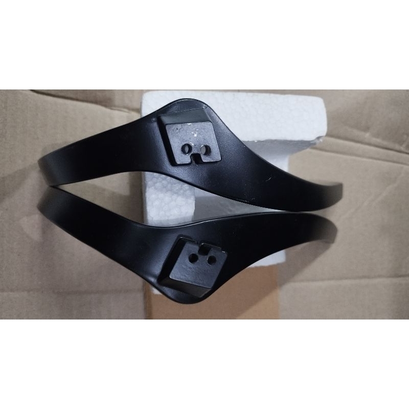 KAKI LED TV SHARP 42INC ORIGINAL