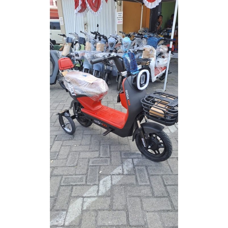 SEPEDA LISTRIK GODA 122+RODA BANTU