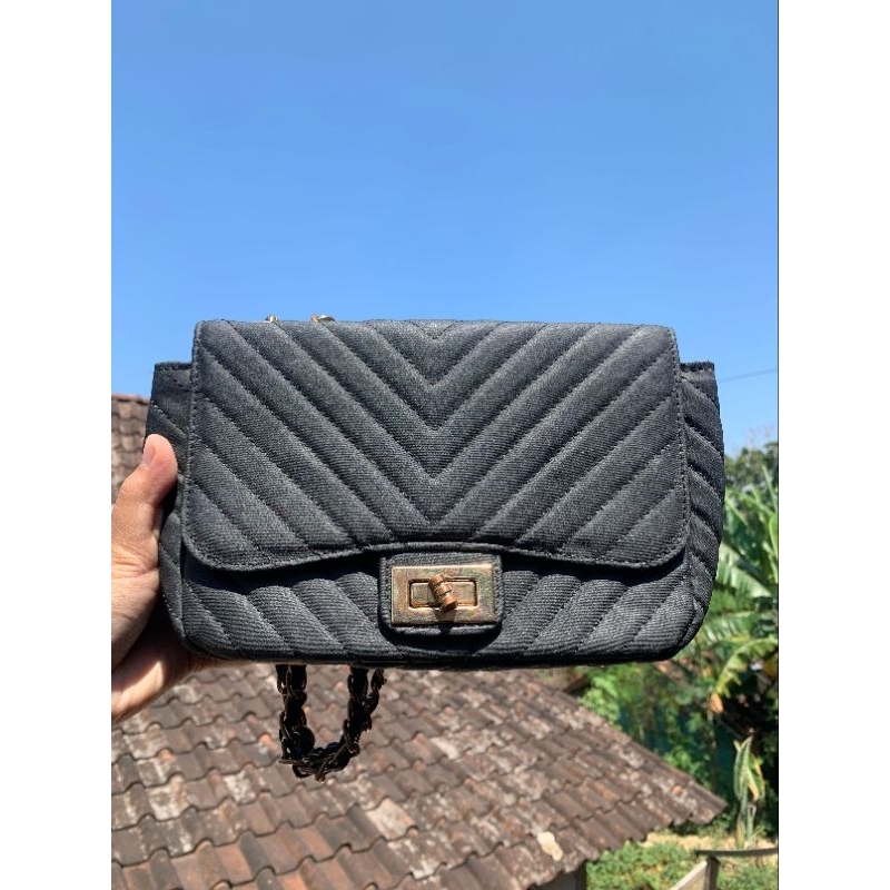 Preloved Tas Flicka