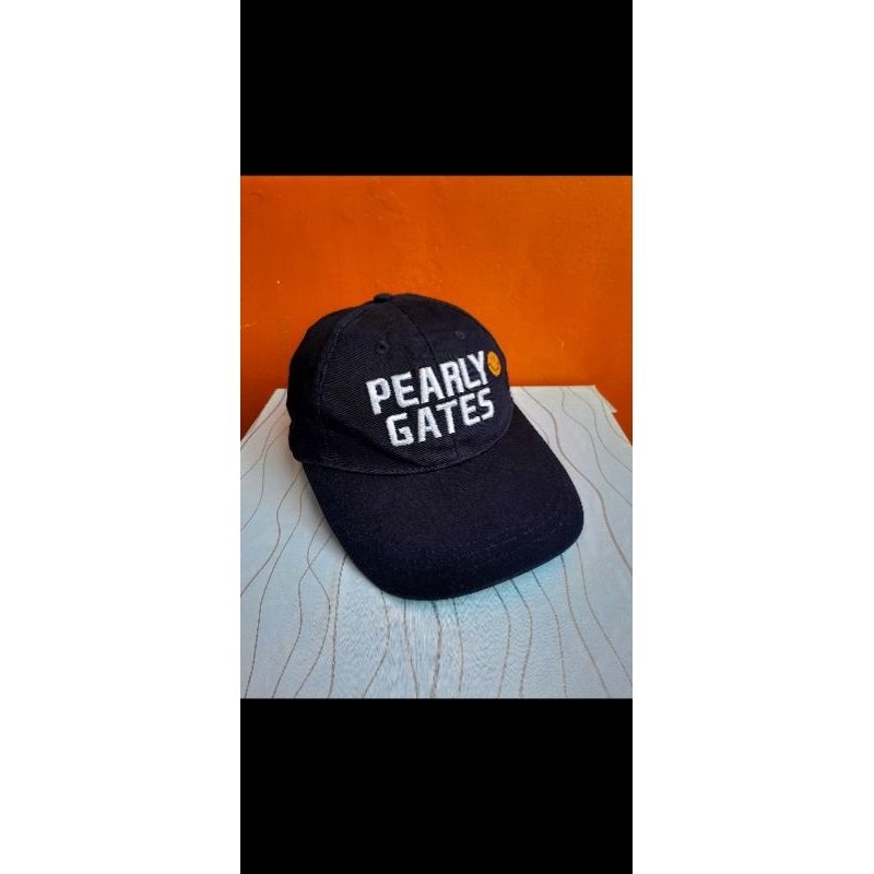 topi caps Pearly Gates