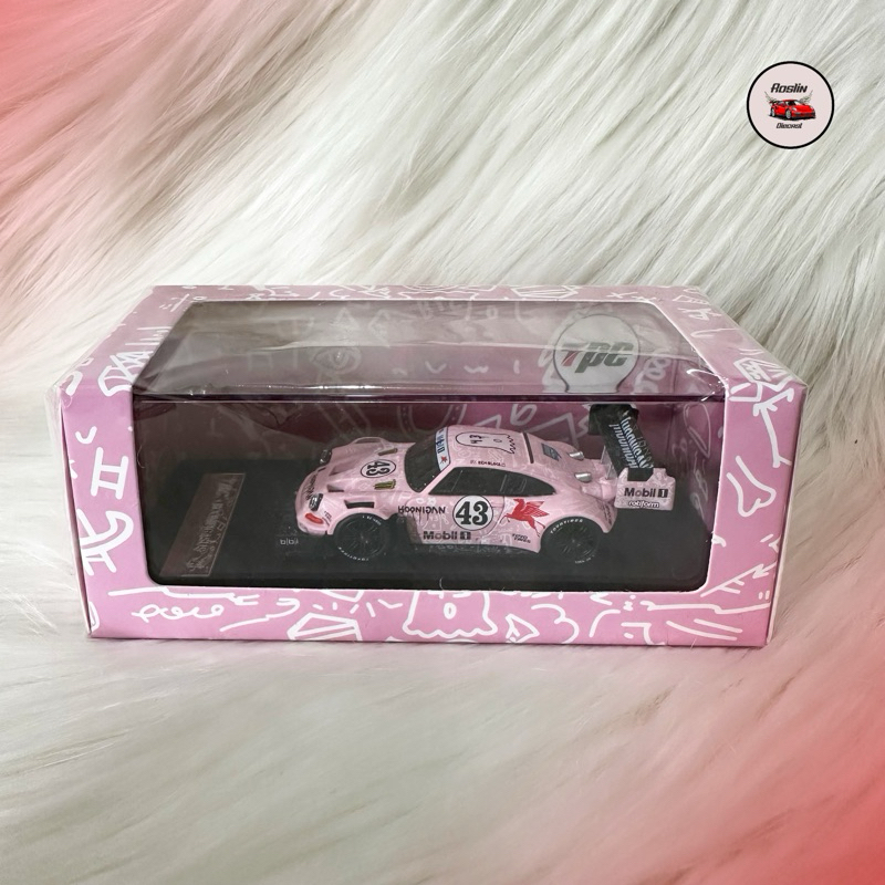 Diecast TPC 1:64 Ken Block Porsche 911 SVRSR Hoonipigasus Pink #43