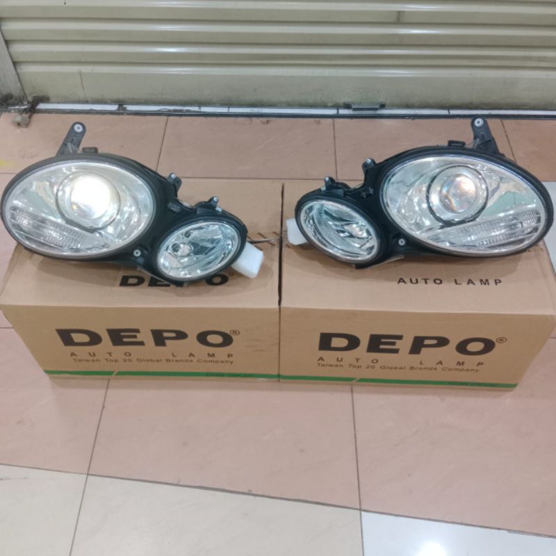 Headlamp mercy w211 e200 e240 / Lampu depan mercedes benz