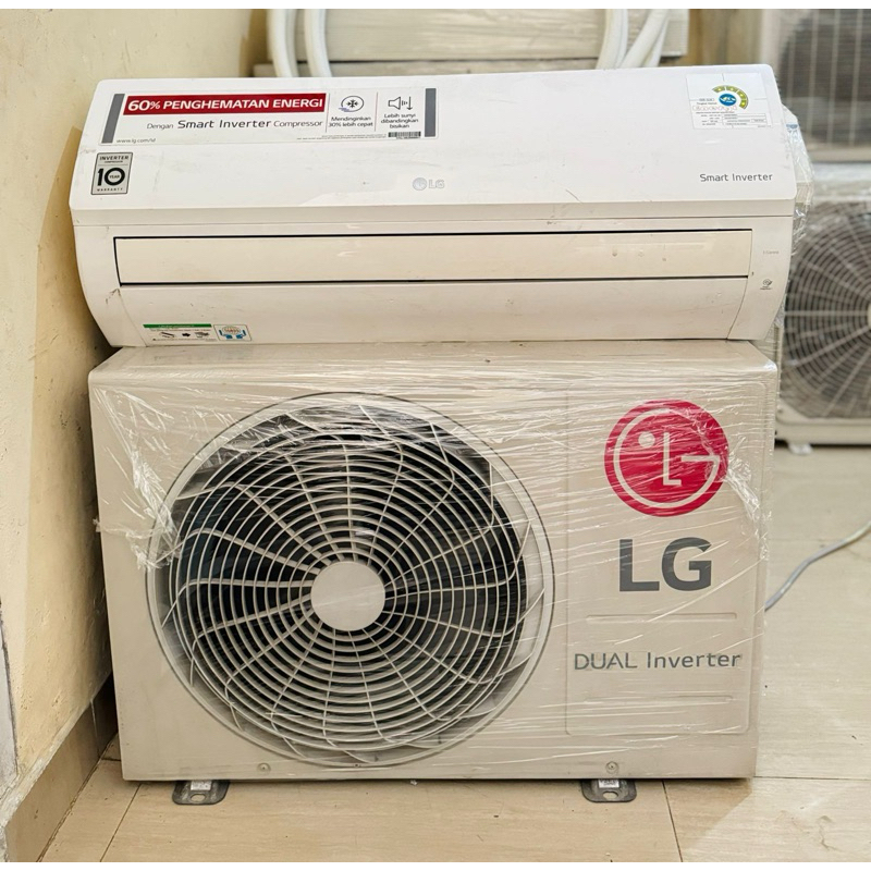 AC LG  INVERTER 1/2 , 3/4 , 1  pk SECOND  bergaransi