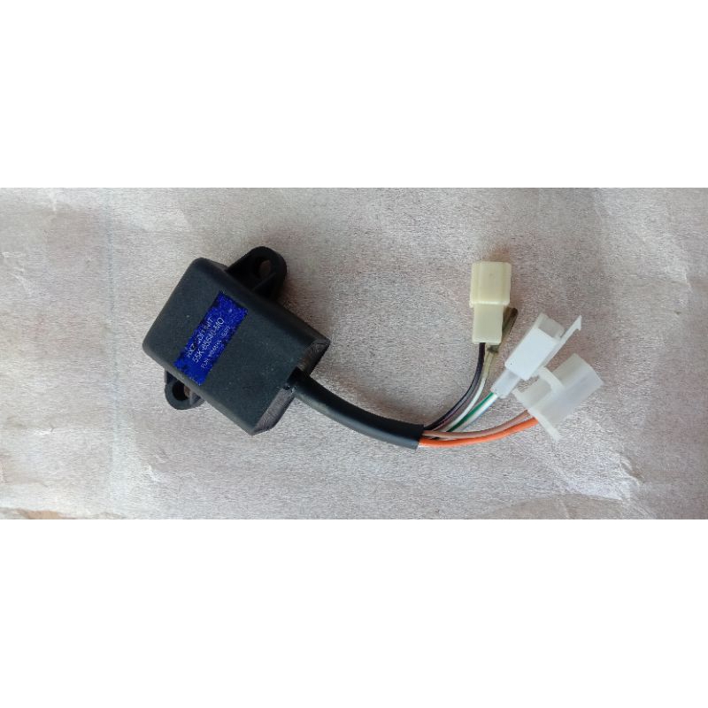 CDI cdi unit CDI Yamaha RXZ RZR catalizer rxz non original NOS