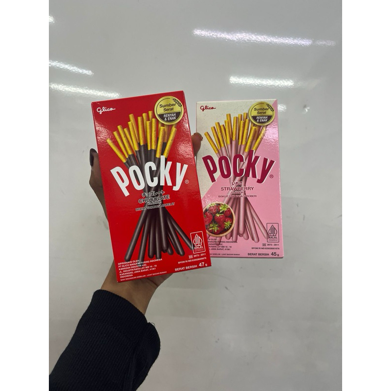 

Pocky coklat / strawberry