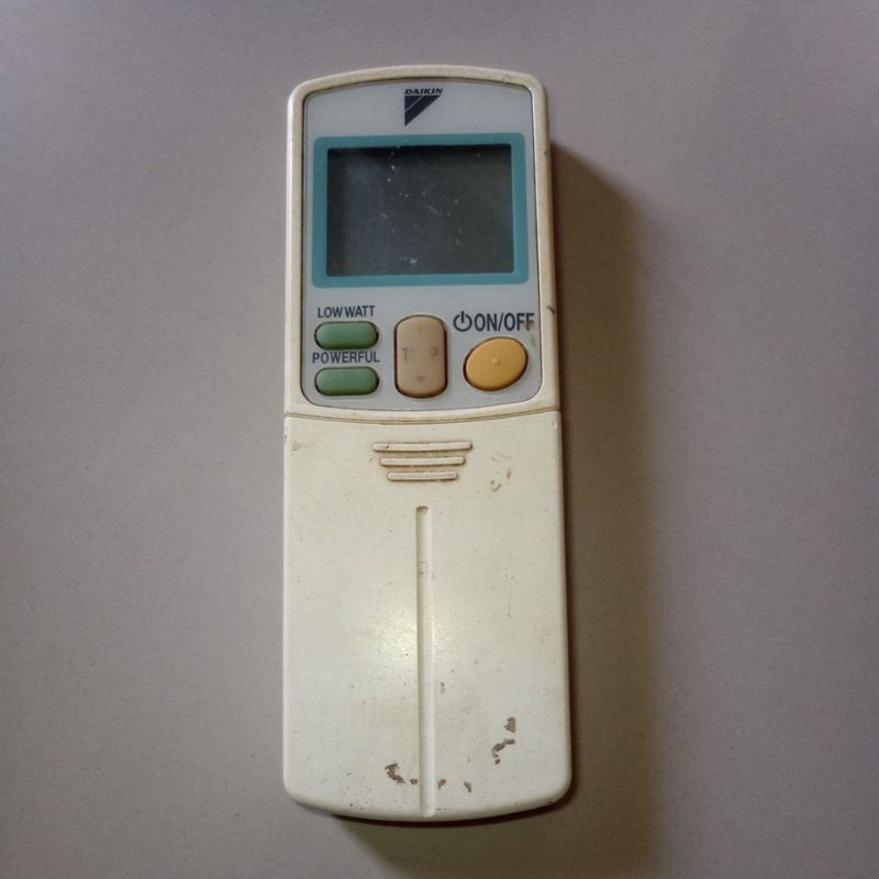 Remot bekas Original Daikin inverter Thailand, standard Thailand dan Daikin malaysia