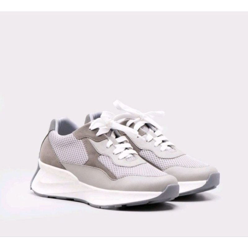 Sneakers Adorable Project