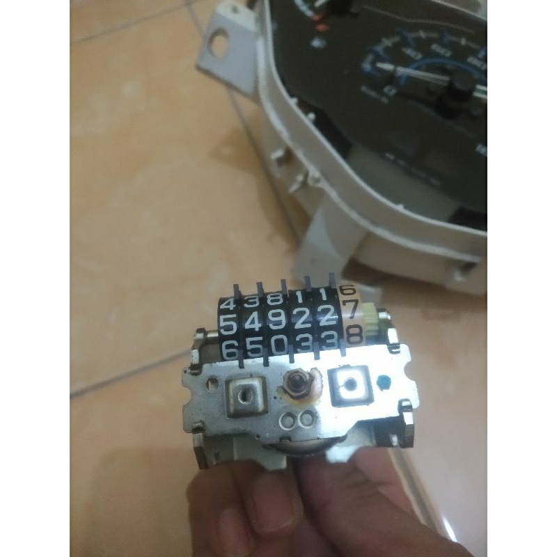 Mesin KM Spidometer Honda Supra X 125 Fi Injeksi Original Bekas