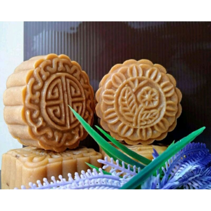 

Mooncake kue bulan