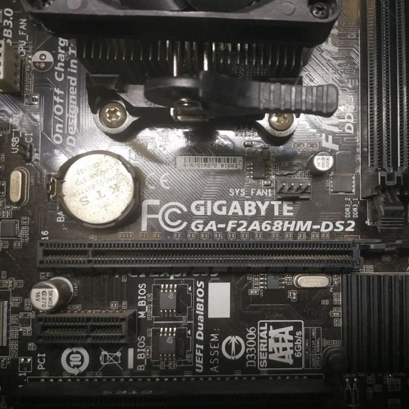 Paket AMD A8-7680 feat Mobo Fm2+ Gigabyte