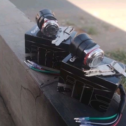 Kunci kontak cb import gorilla Kabel 4