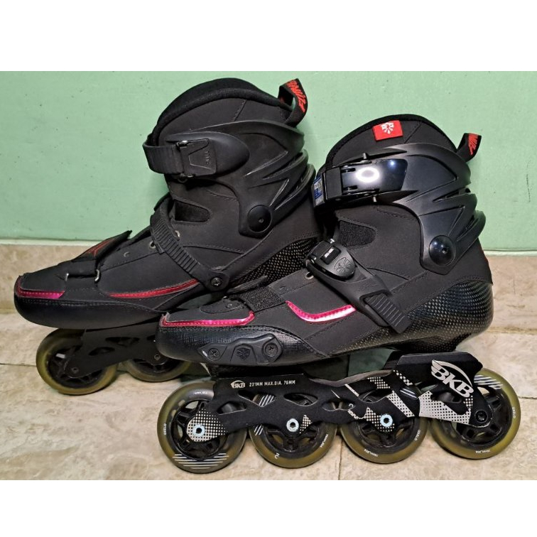 Preloved inline skate Flying Eagle drift carbon 2.0 size 43 (jual 1 set, boot + roda) / sepatu roda 