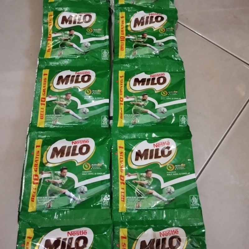 

SUSU MILO SACHET 1 RENCENG 5 Pcs 9.500