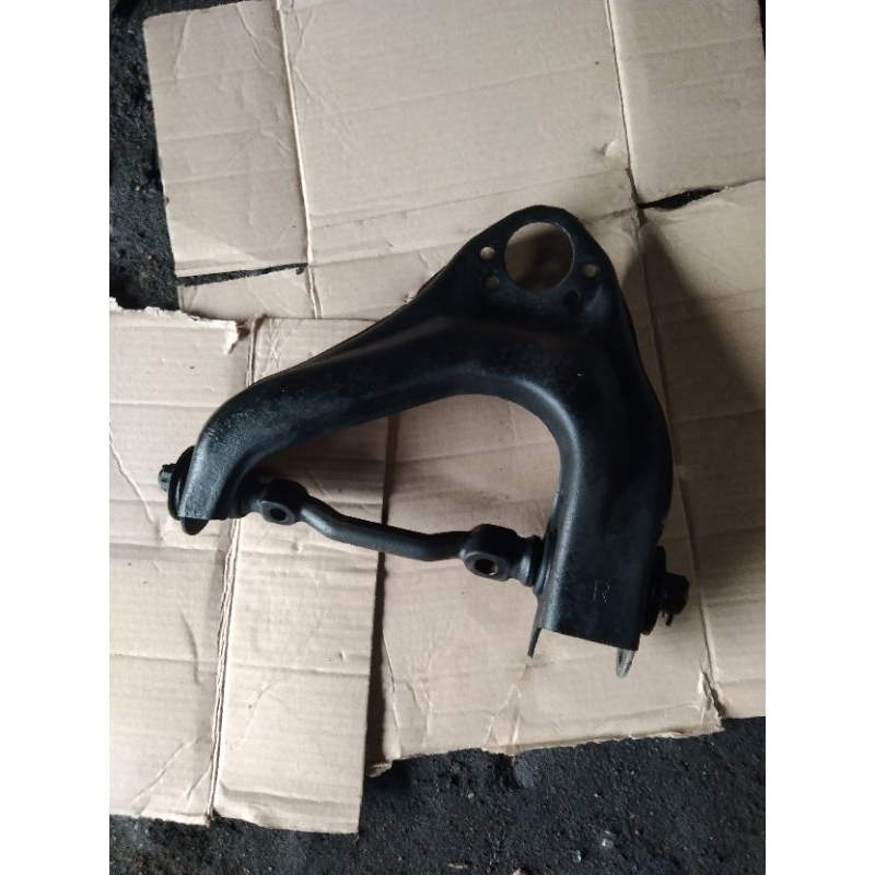 LOWER ARM(SAYAP ATAS )KAPAK KAPAK ATAS KIJANG 5K -7k KIJANG SUPER -KAPSUL