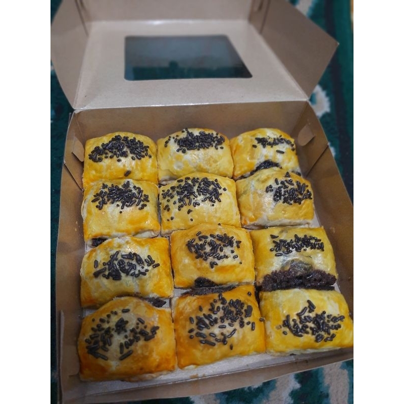 

BOLEN PISANG COKLAT LUMER