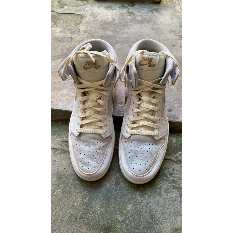 SEPATU NIKE AIR JORDAN 1 ZOOM AIR