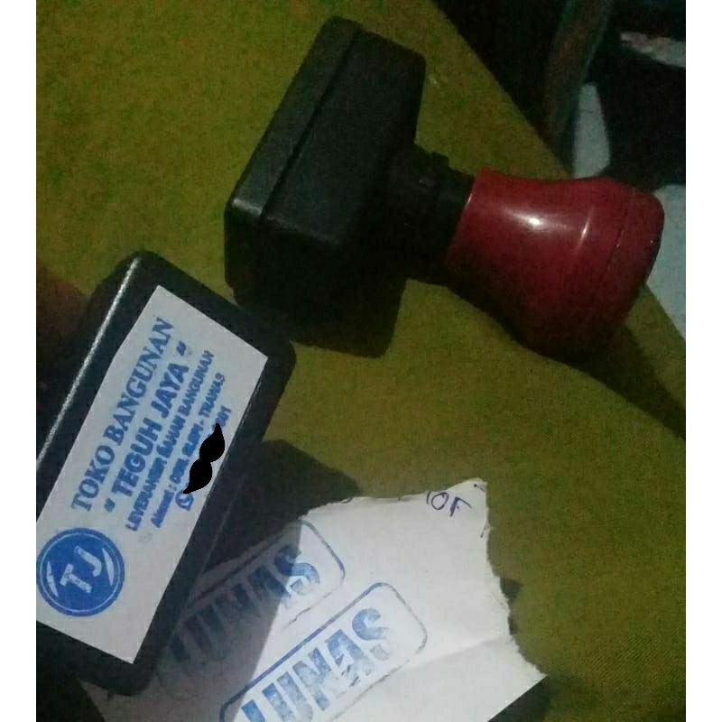 

STEMPEL FLASH UNTUK TOKO PRODUK / JASA