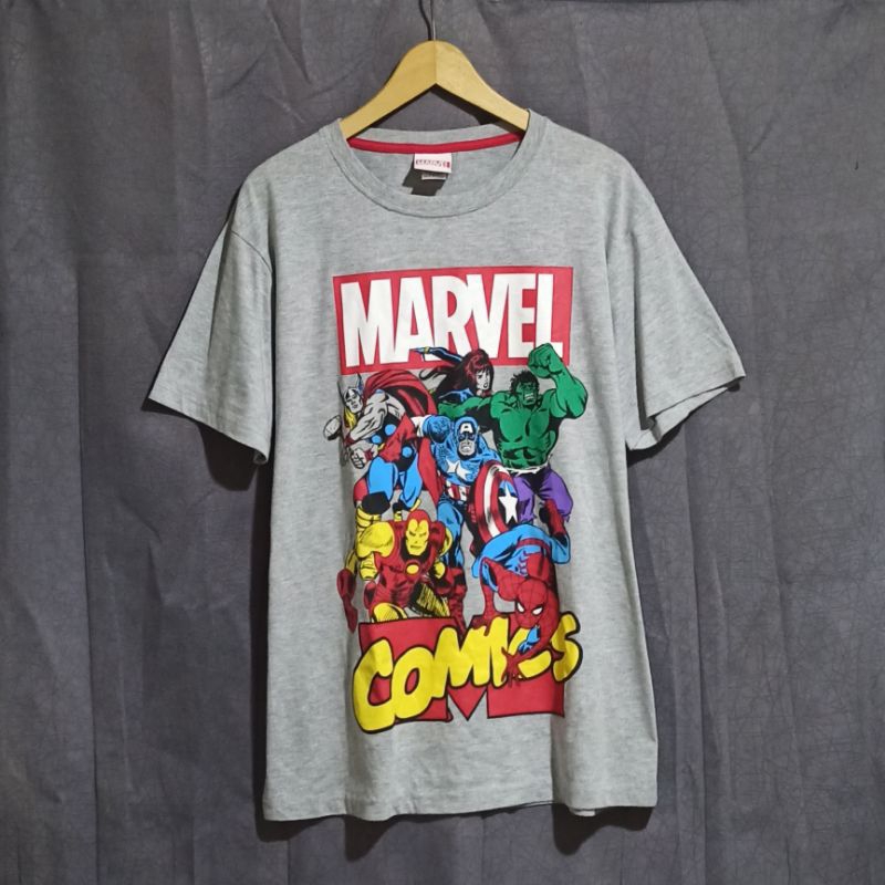 KAOS UNIQLO X MARVEL SECOND PRELOVED