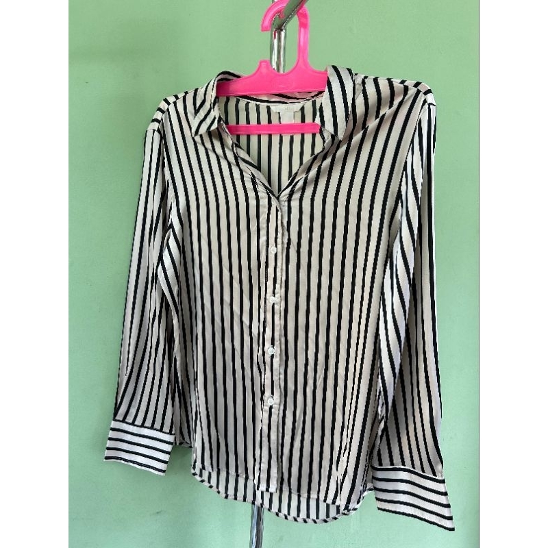 Kemeja Garis Garis H&M