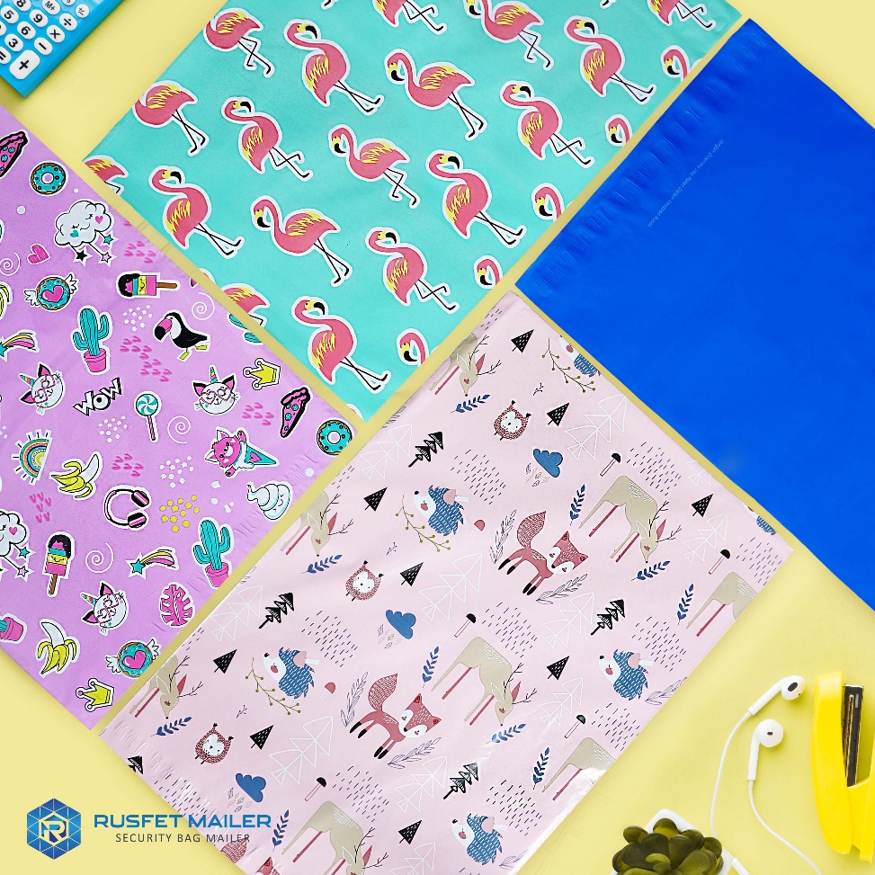 

PVFNL9446 Amplop Polymailer Motif Lucu Polymailer Packing Motif Termurah Amplop Kantong Alamat Polymailer Motif Rusfet