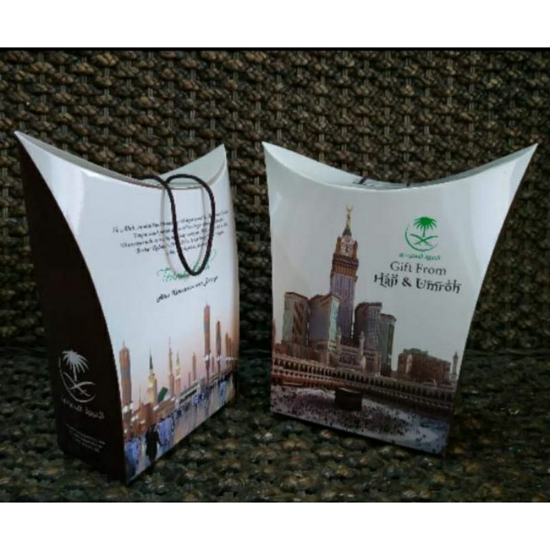 

Tas oleh-oleh Haji dan Umroh (Paper Bag) - Besar